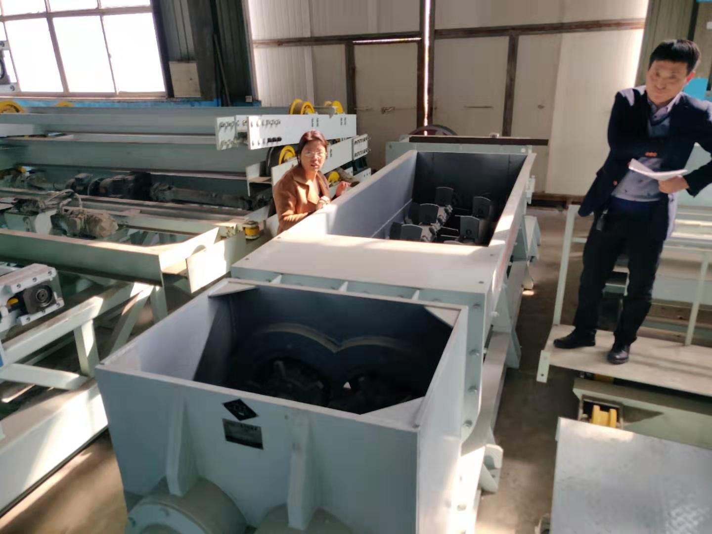 Extruding Mixer
